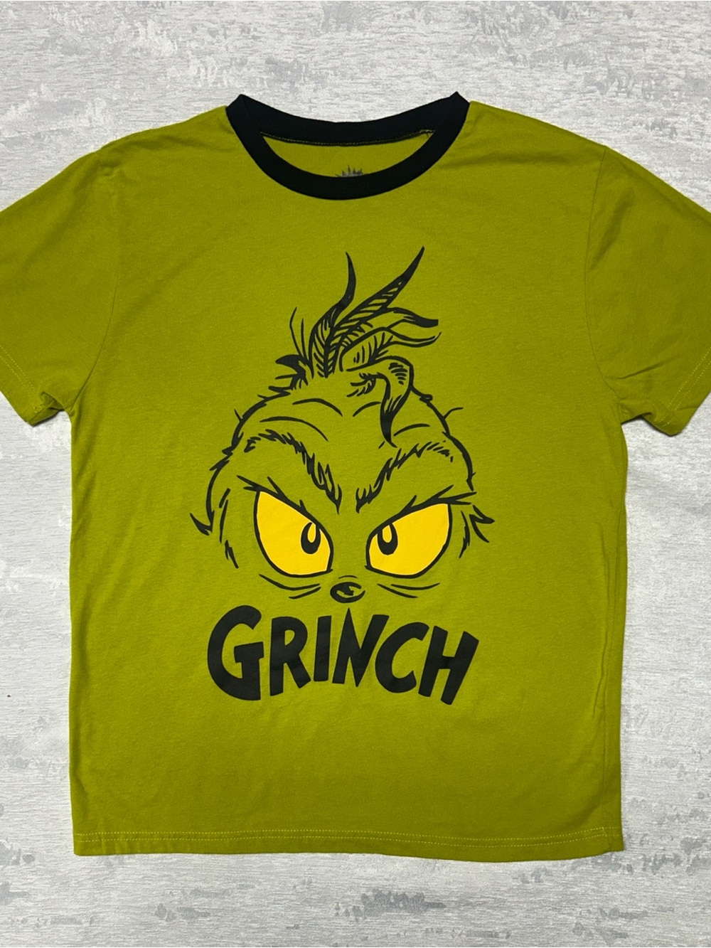 Official The Grinch Dr Seuss Graphic T Shirt Mens Adult Small Cartoon Tee